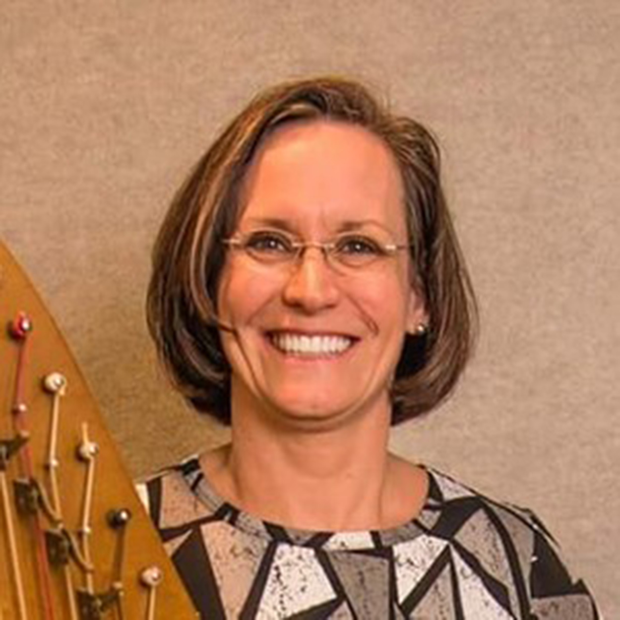 TINA SCHOLZ, Harp mentor